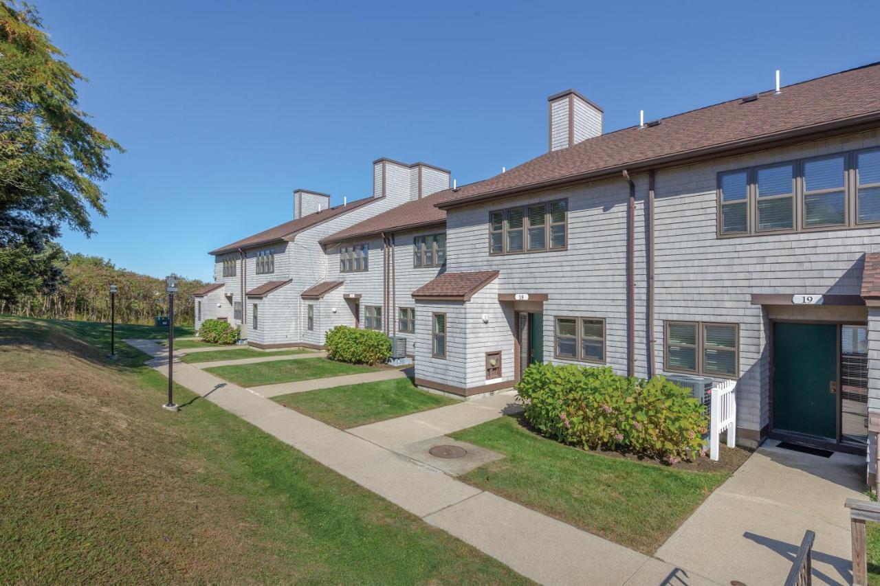 Club Wyndham Newport Overlook Jamestown Exterior photo