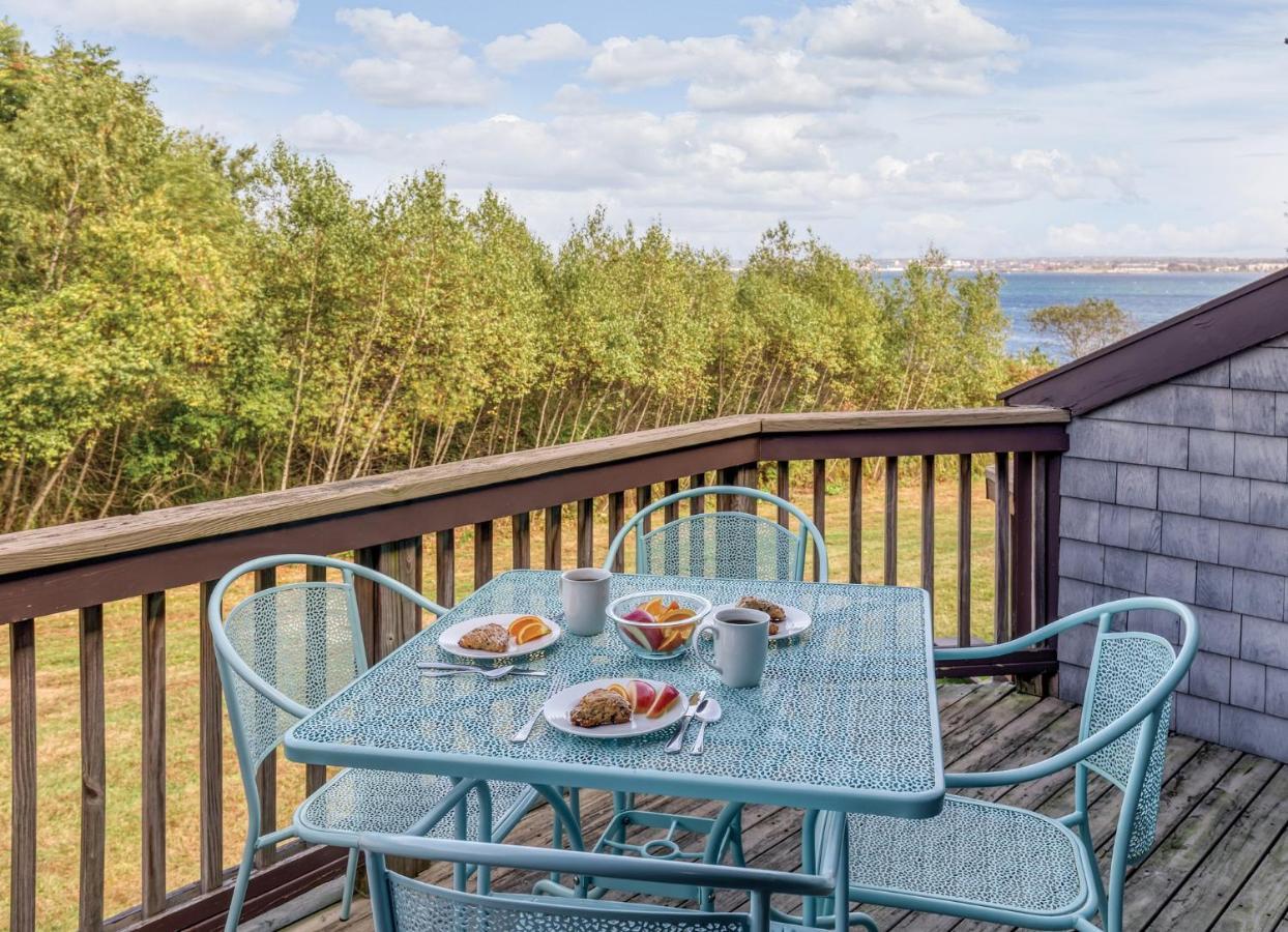 Club Wyndham Newport Overlook Jamestown Exterior photo