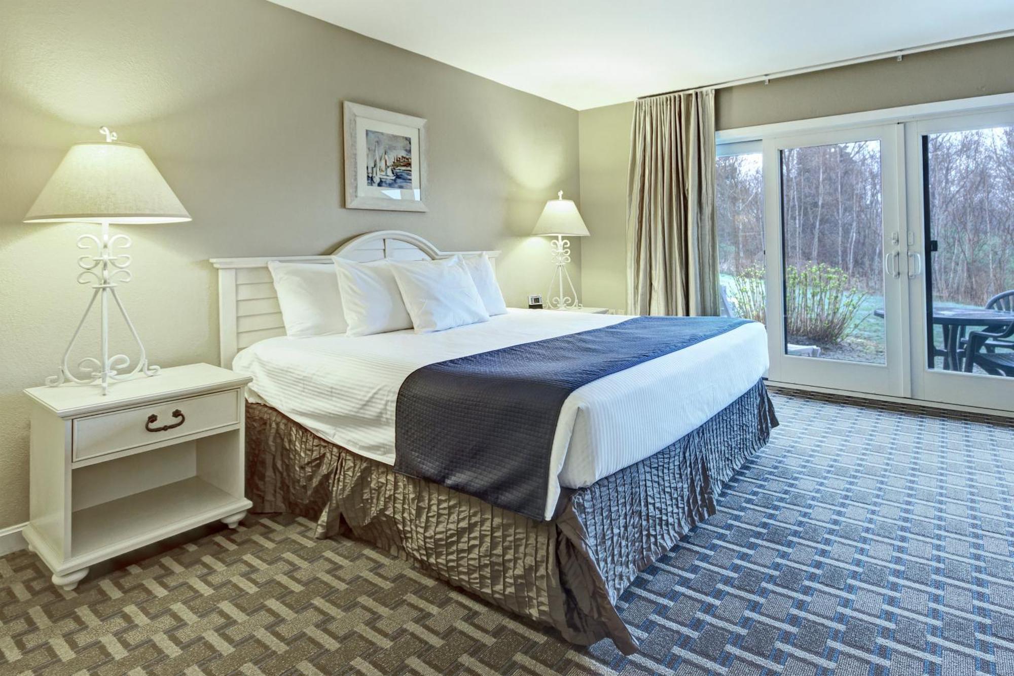 Club Wyndham Newport Overlook Jamestown Exterior photo
